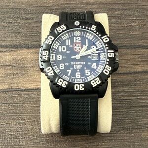 Luminox Scott Cassell UVP Series 3954 Men’s Watch